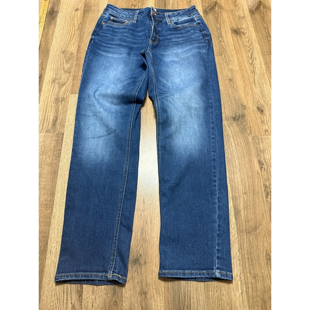 Time & Tru Jeans, Women's Size 12, Blue, Denim, Straight Leg, Medium Wash - Picture 1 of 11